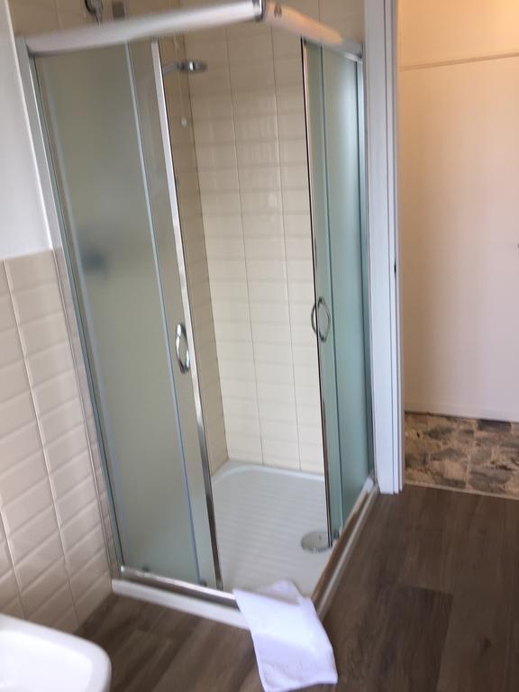 Rooms Villa Bergamo Airport Scanzorosciate Eksteriør bilde